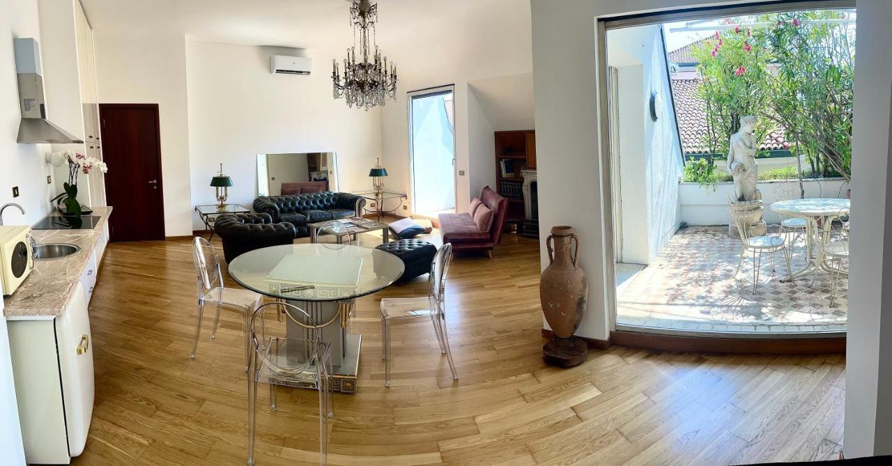 Imperial Terrace Suite Milano Exterior foto